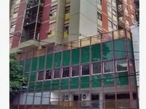 Venta De Cochera En Caseros Centro