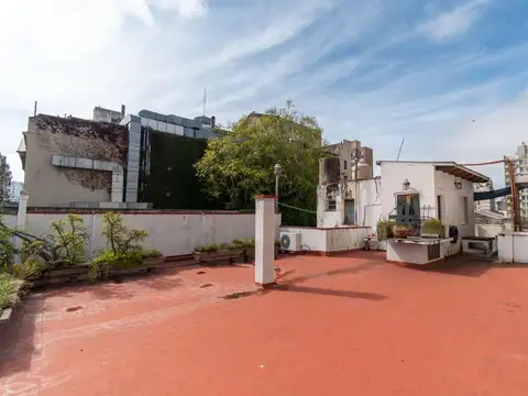 Depto Tipo Casa en Venta 56 años