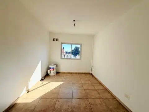 Departamento en Alquiler en Ramos Mejía, $ 480.000