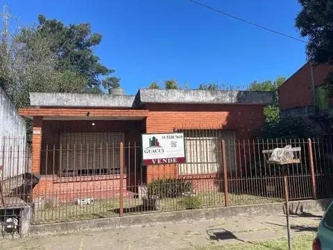 Casa en venta en Castelar Sur