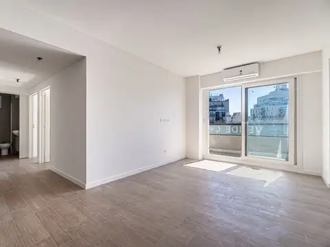 Semipiso a Estrenar - Villa del Parque - Frente - Balcón..