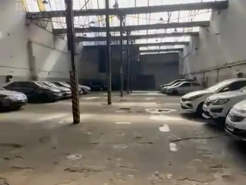 Galpon en Venta 60  mts Fondo