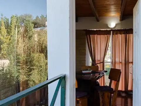 Las Violetas y Las Rosas