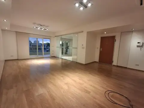 Departamento 3 ambientes con 3 baños