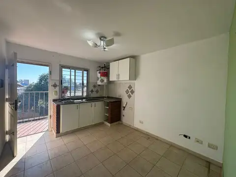 Los Tulipanes  285, 2º Piso + cochera