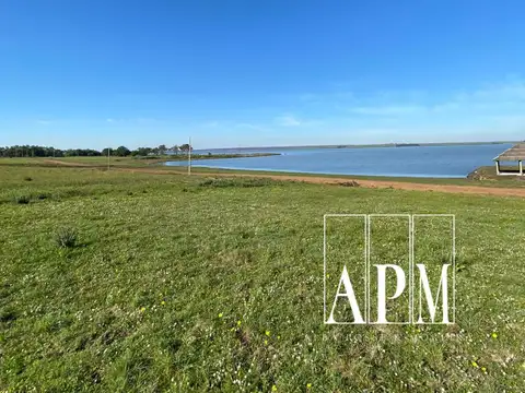 Terreno en Venta 40  mts Fondo