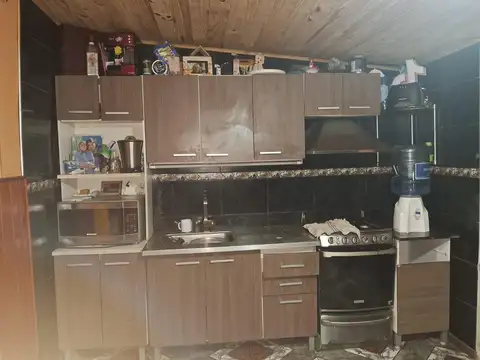 Casa en Alquiler con 5 cocheras