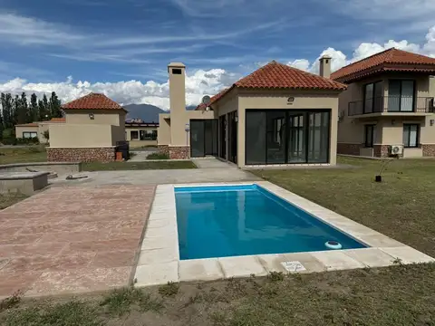 Casa en Venta de 3 dormitorios