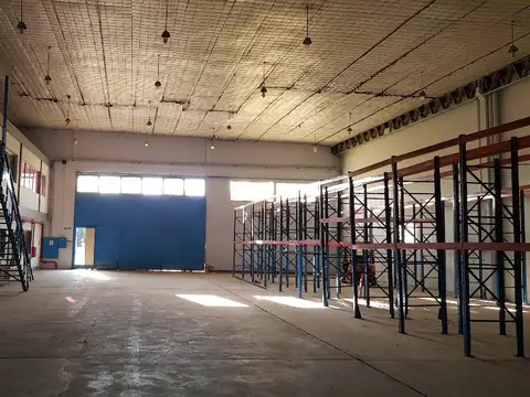 Galpon en Alquiler 1 año
