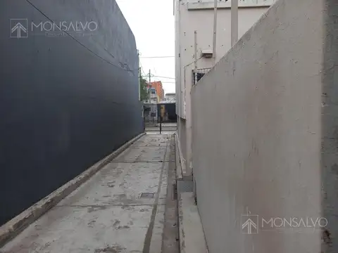 Depto Tipo Casa en Venta en Jose Leon Suarez, USD 40.000