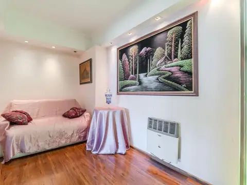 Casa 7 ambientes con 2 baños