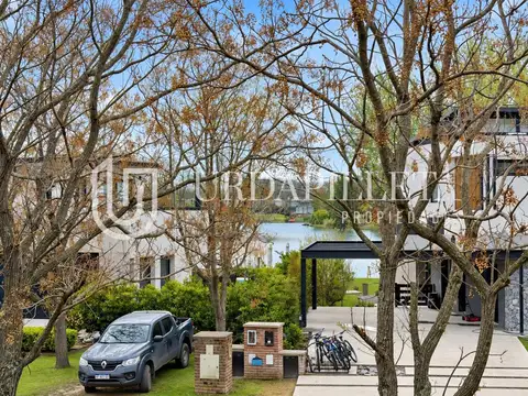 Departamento en  venta en Estancias del Pilar