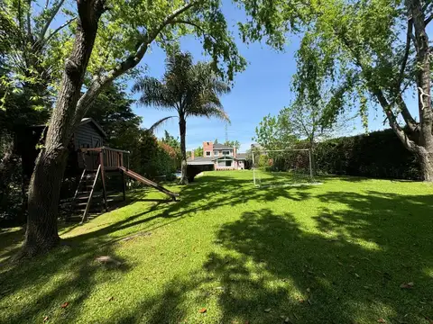 Casa en La Masía con pulmón arbolado de 300 m².