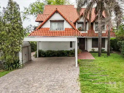 Casa en venta en Olivos Golf Club