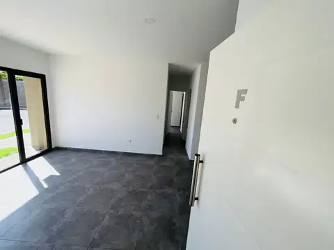 Departamento 3 ambientes con 2 baños