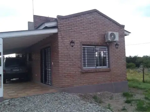 Casa en venta con pileta en Cortaderas San Luis