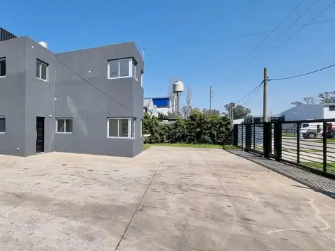 Galpon en Alquiler 60  mts Frente