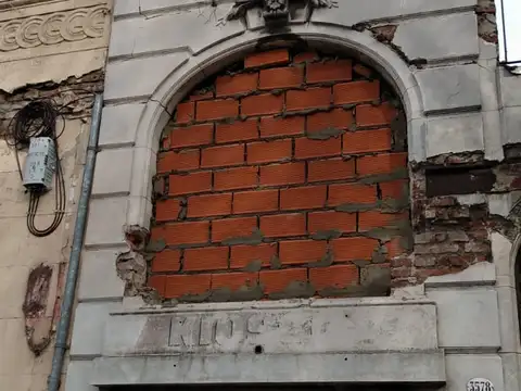 Galpon en Venta en Pompeya, USD 70.000