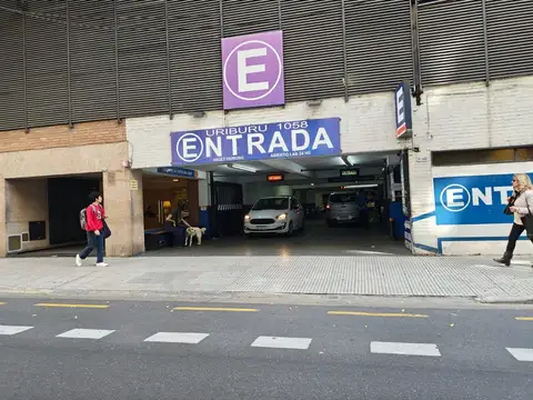 VENTA COCHERA EN RECOLETA OPORTUNIDAD!