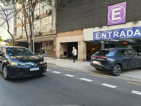 Presidente José Evaristo Uriburu 1000