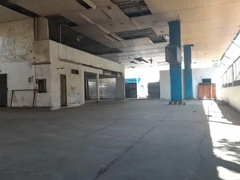 Galpon en Venta 23  mts Frente