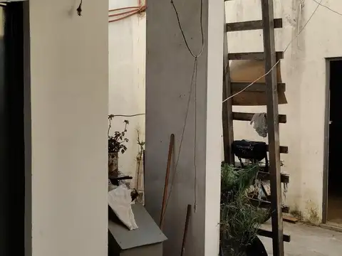 Departamento en Venta en Los Hornos, USD 82.000