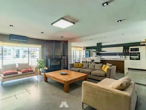Casa en Venta en Las Piedras, USD 479.000
