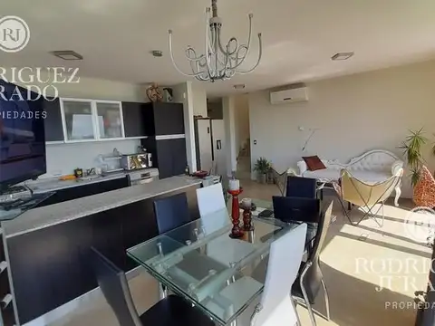 Departamento 3 ambientes con 2 baños