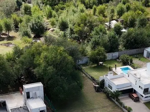 Terreno en Venta 20  mts Frente