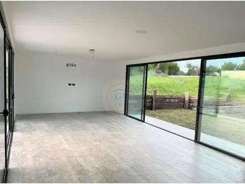 CASA A ESTRENAR EN COSTA ESMERALDA RESIDENCIAL 1