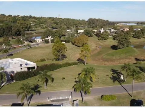 Terreno en Venta en Victoria, USD 100.000