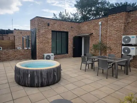 DUPLEX 3 AMBIENTES CON COCHERA Y TERRAZA  COPA