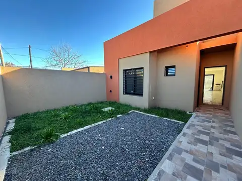 Casa en Alquiler de 2 dormitorios