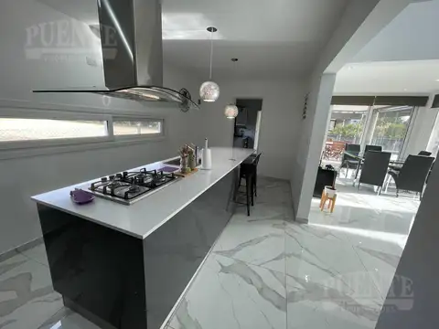 Casa en Venta en Ezeiza, USD 350.000