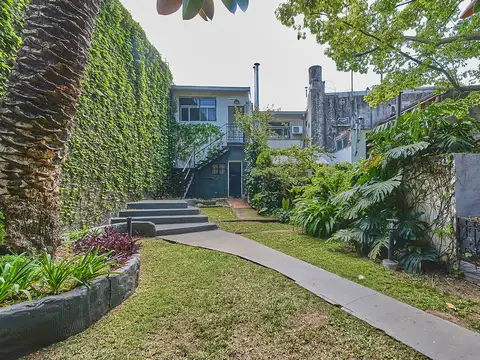 VENTA PH 558 METROS PALERMO HOLLYWOOD CON JARDIN