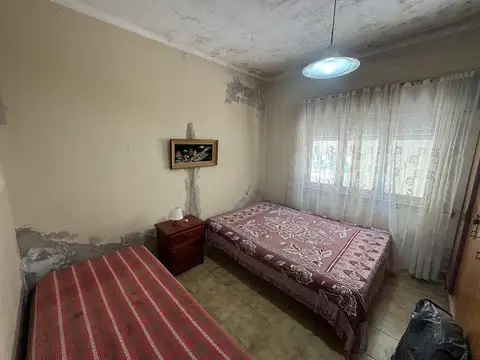 Depto Tipo Casa en Venta 60 años