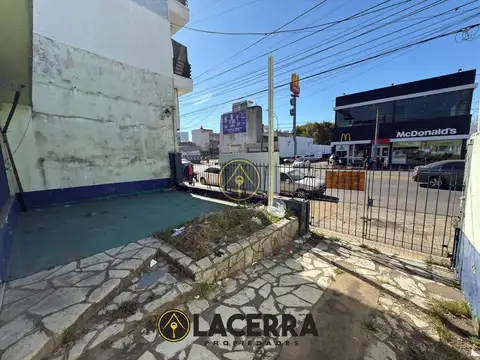 Terreno en Venta 43  mts Fondo