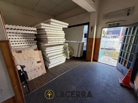 Av. Ricardo Balbin al 2500