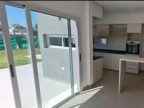 Casa en Venta en Álvarez Del Bosque, USD 172.000
