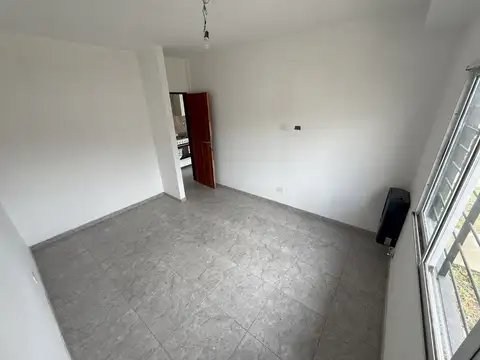 Departamento en Venta en Guernica, USD 32.000