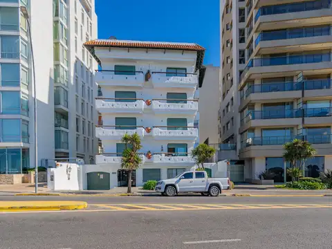 Boulevard Maritimo al 5900