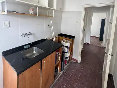 VENTA CASA 2 DORM. B° VILLA CABRERA.