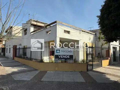 Casa en venta 4 ambientes Martin Coronado