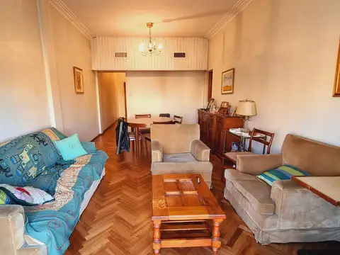 Buenos Aires  972