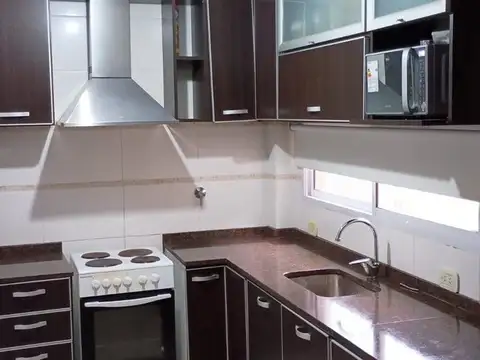 Depto Tipo Casa en Venta de 2 ambientes