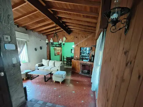 VENTA QUINTA 7 AMB W MORRIS PILETA  APTO CRED