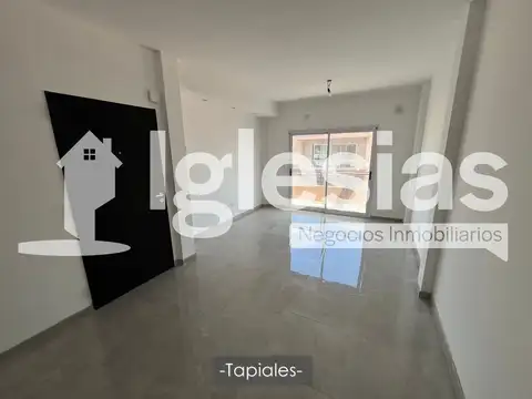 Departamento en venta de 2 ambientes en Tapiales