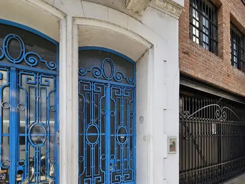 Alquiler PH Comercial Oficina Profesional en Colegiales
