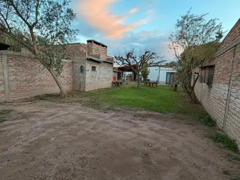 VENDO CASA EN VILLA MANZANO RIO NEGRO