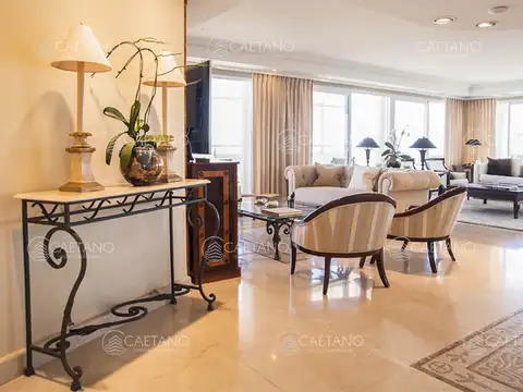 Departamento en Alquiler Temporal en Playa Mansa, USD 55.000